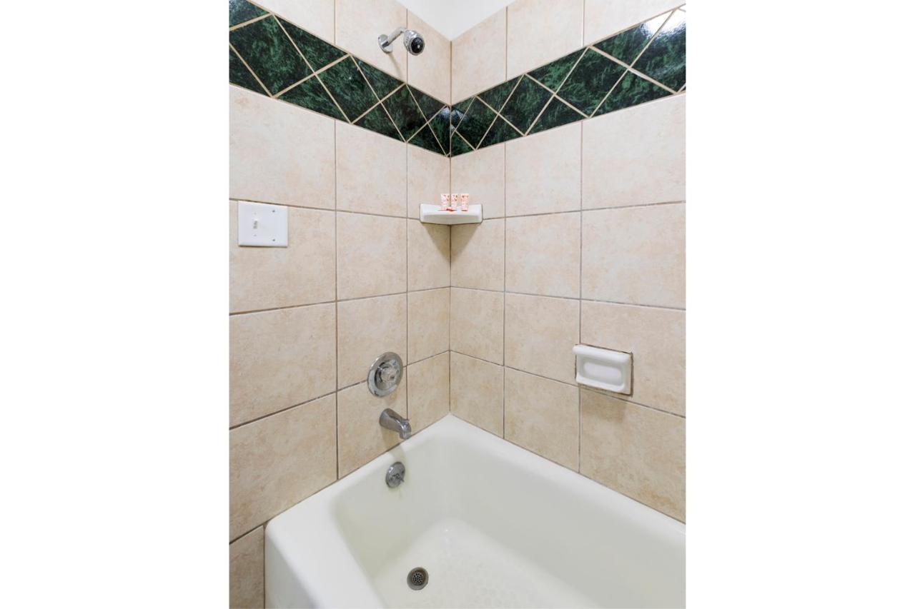 Oyo Hotel Richfield Ut I-70 ภายนอก รูปภาพ
